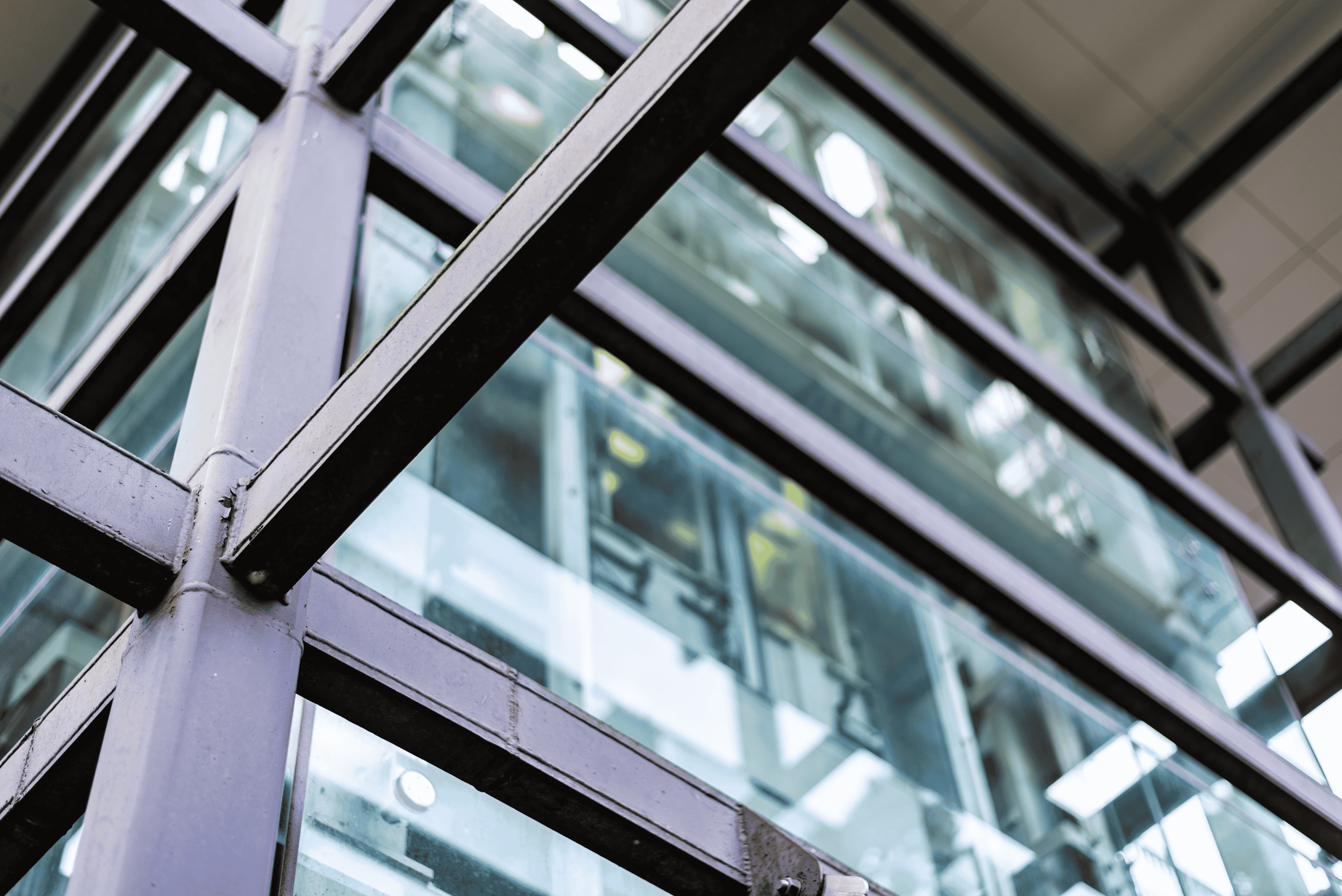 steel_frame_structure_with_glass